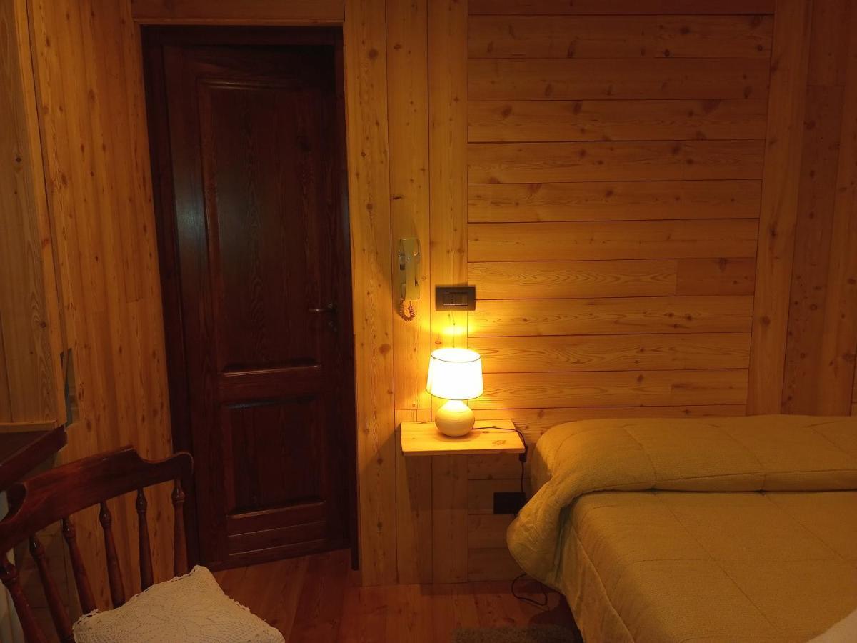 Albergo Martinet Вернанте Екстериор снимка