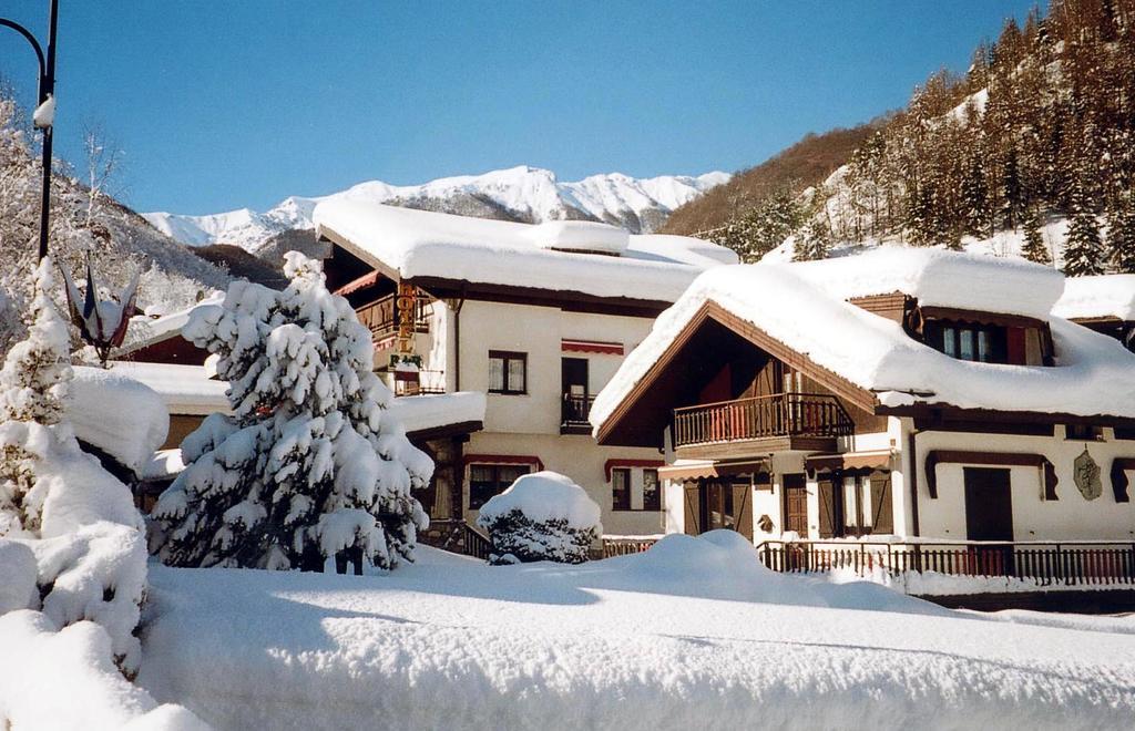 Albergo Martinet Вернанте Екстериор снимка