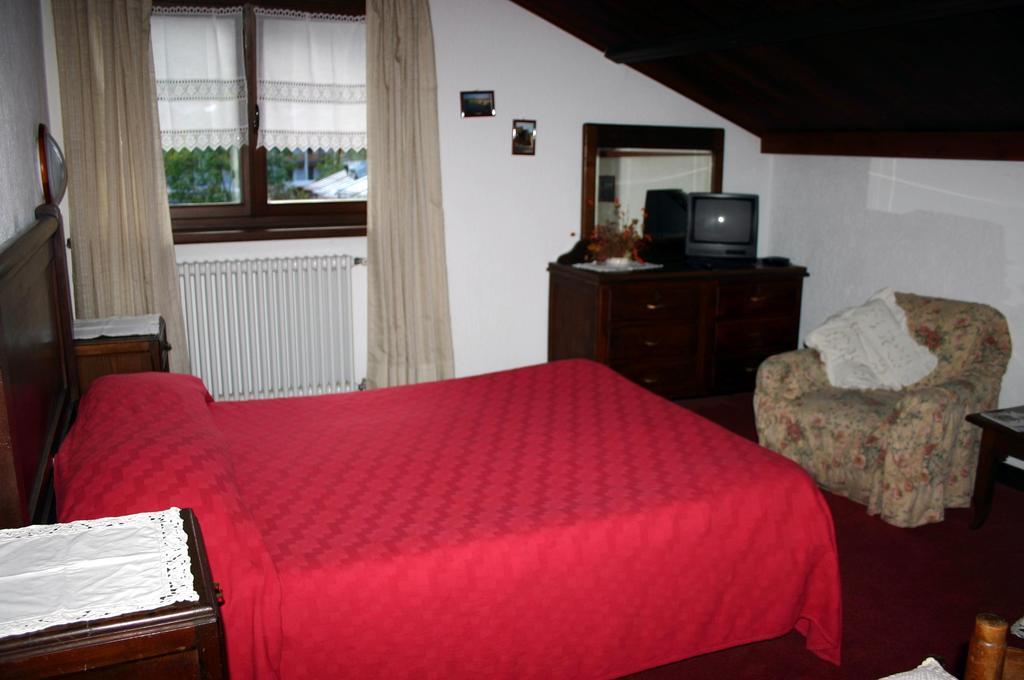 Albergo Martinet Вернанте Стая снимка