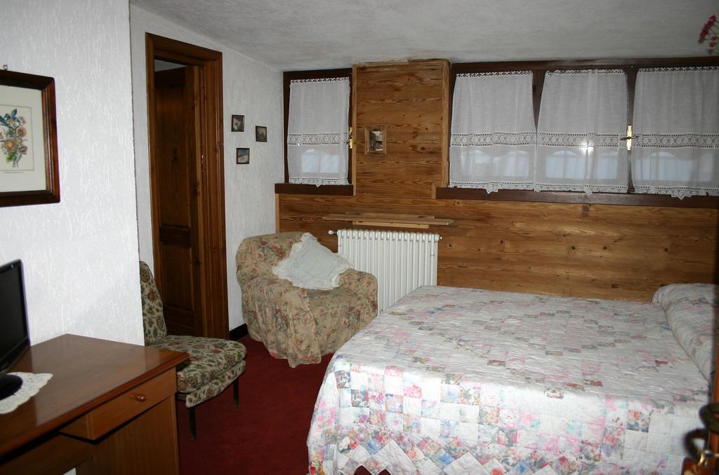 Albergo Martinet Вернанте Екстериор снимка